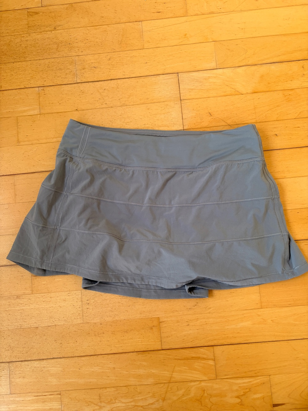 lululemon athletica women’s skirt in rhino gray